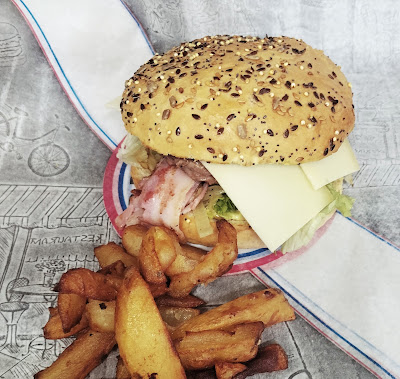 LA CANTINE DE JU - Foodtruck à Castries à Castries
