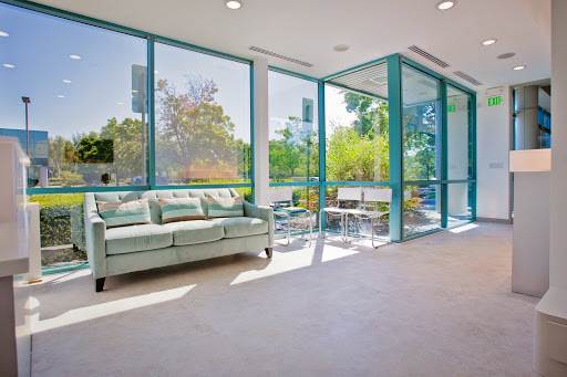 5890 Stoneridge Dr, Pleasanton, CA 94588, USA