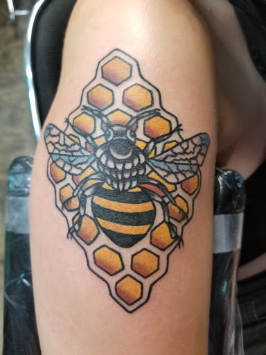 Tattoo Shop «The Divine Canvas Tattoos, Photography and Fine Art», reviews and photos, 1921 E Colonial Dr, Orlando, FL 32803, USA