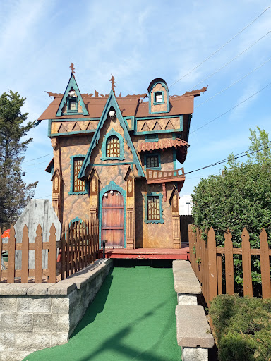 Amusement Center «Haunted Trails Family Amusement Park», reviews and photos, 7759 Harlem Ave, Burbank, IL 60459, USA