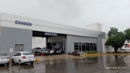 Agencia Automotriz Ford Cancún