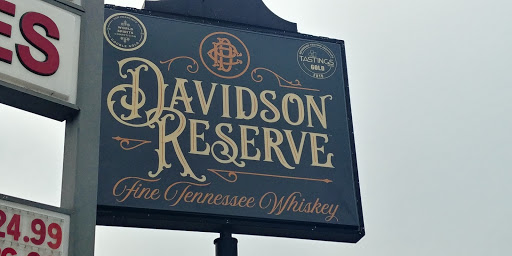 Liquor Store «West End Discount Liquors & Wines», reviews and photos, 2818 West End Ave, Nashville, TN 37203, USA