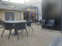 Atmosphère du Restaurant Le Bretagne à Château-Gontier-sur-Mayenne - n°4