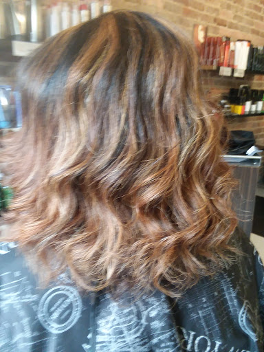 Beauty Salon «Carolina Hair Studios», reviews and photos, 1537 Main St, Columbia, SC 29201, USA