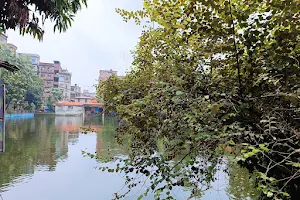 Bangshal Pond image