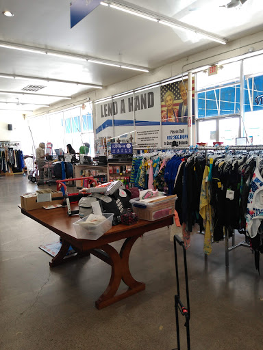 Non-Profit Organization «Society of St. Vincent de Paul - Sunnyslope Thrift Store», reviews and photos, 8231 N 7th St, Phoenix, AZ 85020, USA