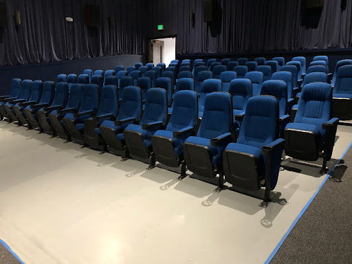 Movie Theater «Plaza Cinema 3», reviews and photos, 1321 SW Barlow St, Oak Harbor, WA 98277, USA