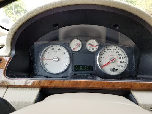 Used Car Dealer «TRI City Auto Mart», reviews and photos, 617 E New Cir Rd, Lexington, KY 40505, USA