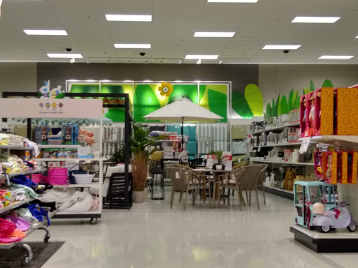 Department Store «Target», reviews and photos, 15300 Grove Circle North, Maple Grove, MN 55369, USA
