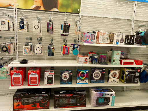 Clothing Store «Ross Dress for Less», reviews and photos, 1217 W State Hwy 114, Grapevine, TX 76051, USA