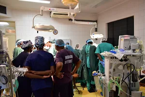 Dr Zimunhu & Dr Mbuwayesango -Pioneering Health Group - Paediatric Surgical Rooms image