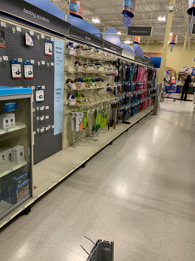 Pet Supply Store «PetSmart», reviews and photos, 5890 Trussville Crossings Pkwy, Birmingham, AL 35235, USA