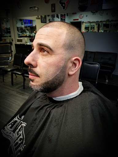 Barber Shop «20 and out barber shop», reviews and photos, 32871 Schoenherr Rd, Warren, MI 48088, USA