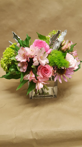Florist «Price Davis Florist», reviews and photos, 1166 Burke St, Winston-Salem, NC 27101, USA