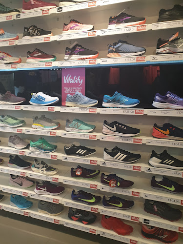 Runners Need - Shoe store