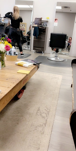 Beauty Salon «Salon Oriana», reviews and photos, 7819 Southtown Dr, Bloomington, MN 55431, USA