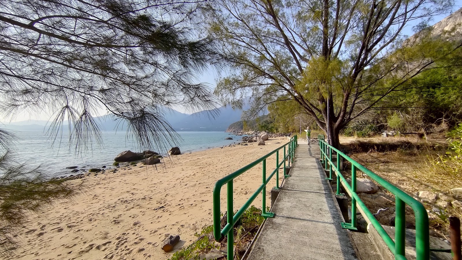 Mong Tung Wan photo #9