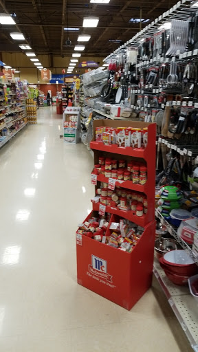 Supermarket «Giant Eagle Supermarket», reviews and photos, 3841 S Hamilton Rd, Groveport, OH 43125, USA