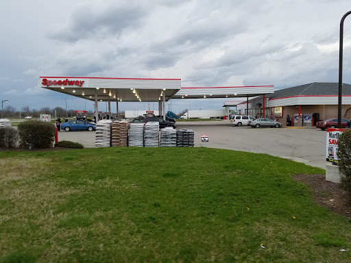 Gas Station «Speedway», reviews and photos, 10471 US-31, Taylorsville, IN 47280, USA