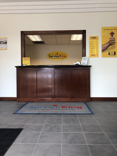 Auto Body Shop «Service King Collision Repair of Southfield», reviews and photos, 24455 Telegraph Rd, Southfield, MI 48033, USA