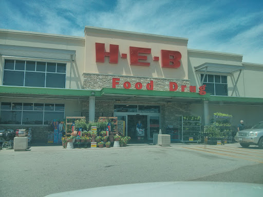 Grocery Store «H-E-B Grocery», reviews and photos, 215 River Ranch Rd, Kingsland, TX 78639, USA