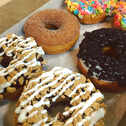 Donut Shop «The Donut Experiment Clearwater Beach», reviews and photos, 674 S Gulfview Blvd, Clearwater Beach, FL 33767, USA