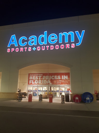 Sporting Goods Store «Academy Sports + Outdoors», reviews and photos, 621 Centerview Blvd, Kissimmee, FL 34741, USA