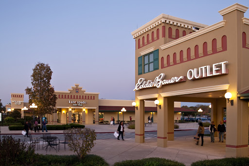 Hagerstown Premium Outlets, 495 Premium Outlets Blvd, Hagerstown, MD 21740, USA, 