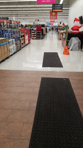 Discount Store «Walmart», reviews and photos, 120 Commercial Pkwy, Branford, CT 06405, USA