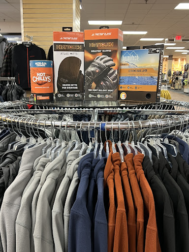 Outdoor Sports Store «Sun & Ski», reviews and photos, 406 Washington St, Woburn, MA 01801, USA