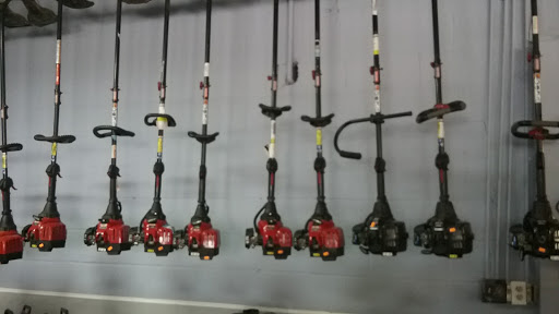 Thrift Store «Slim Pickens Second Hand Shop», reviews and photos, 2510 Triplett Blvd, Akron, OH 44312, USA