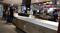 Atmosphère du Restauration rapide McDonald's à Saint-Genis-Laval - n°3