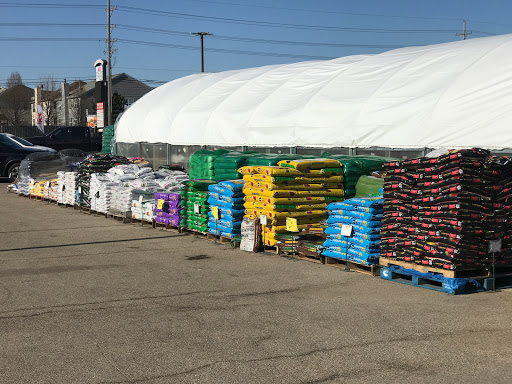 Hardware Store «Roselle Ace Hardware», reviews and photos, 821 E Nerge Rd, Roselle, IL 60172, USA