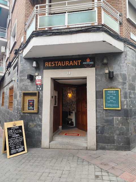 Arrechisimos Bar-Restaurant
