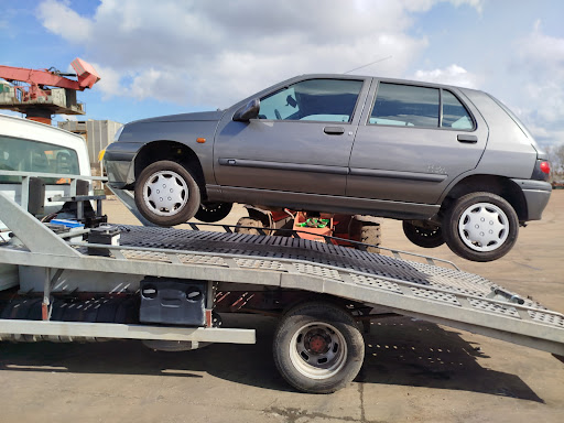 Photo 1 - WEST METAL AUTO