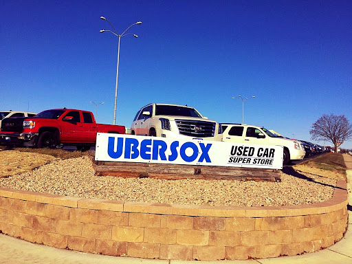 Used Car Dealer «Ubersox Used Car Super Store», reviews and photos, 101 W 8th St, Monroe, WI 53566, USA