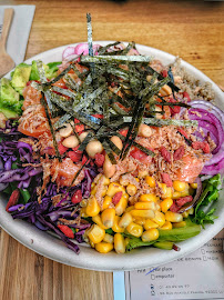 Poke bowl du Restaurant POKEO à Levallois-Perret - n°3