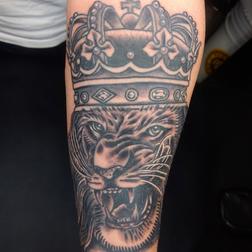 Explore tattoo shading ideas, creative tattoo ideas in San Jose, available at Players Ink