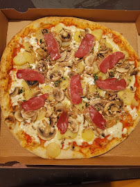 Plats et boissons du Pizzas à emporter Pizza Chef Domi à Vayres - n°3