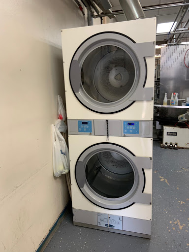 Dry Cleaner «Any Garment Cleaners», reviews and photos, 181 US-1, Metuchen, NJ 08840, USA