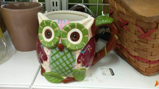 Thrift Store «Goodwill Store, Outlet Center & Donation Center», reviews and photos, 2353 Lincoln Hwy E, Lancaster, PA 17602, USA