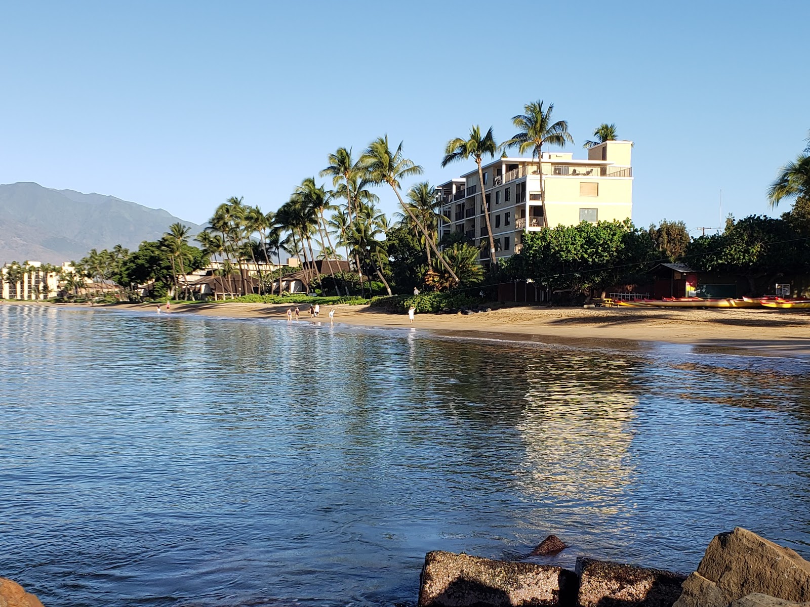 Foto von Jpcutsem beach mit langer gerader strand