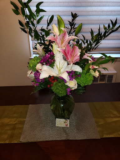 Florist «Flowers By Zenda», reviews and photos, 5217 Broadway, Bronx, NY 10463, USA