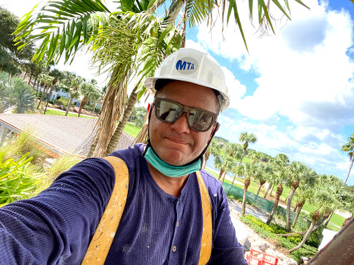 Golf Shop «Loxahatchee Club-Golf Shop», reviews and photos, 1350 Echo Dr, Jupiter, FL 33458, USA