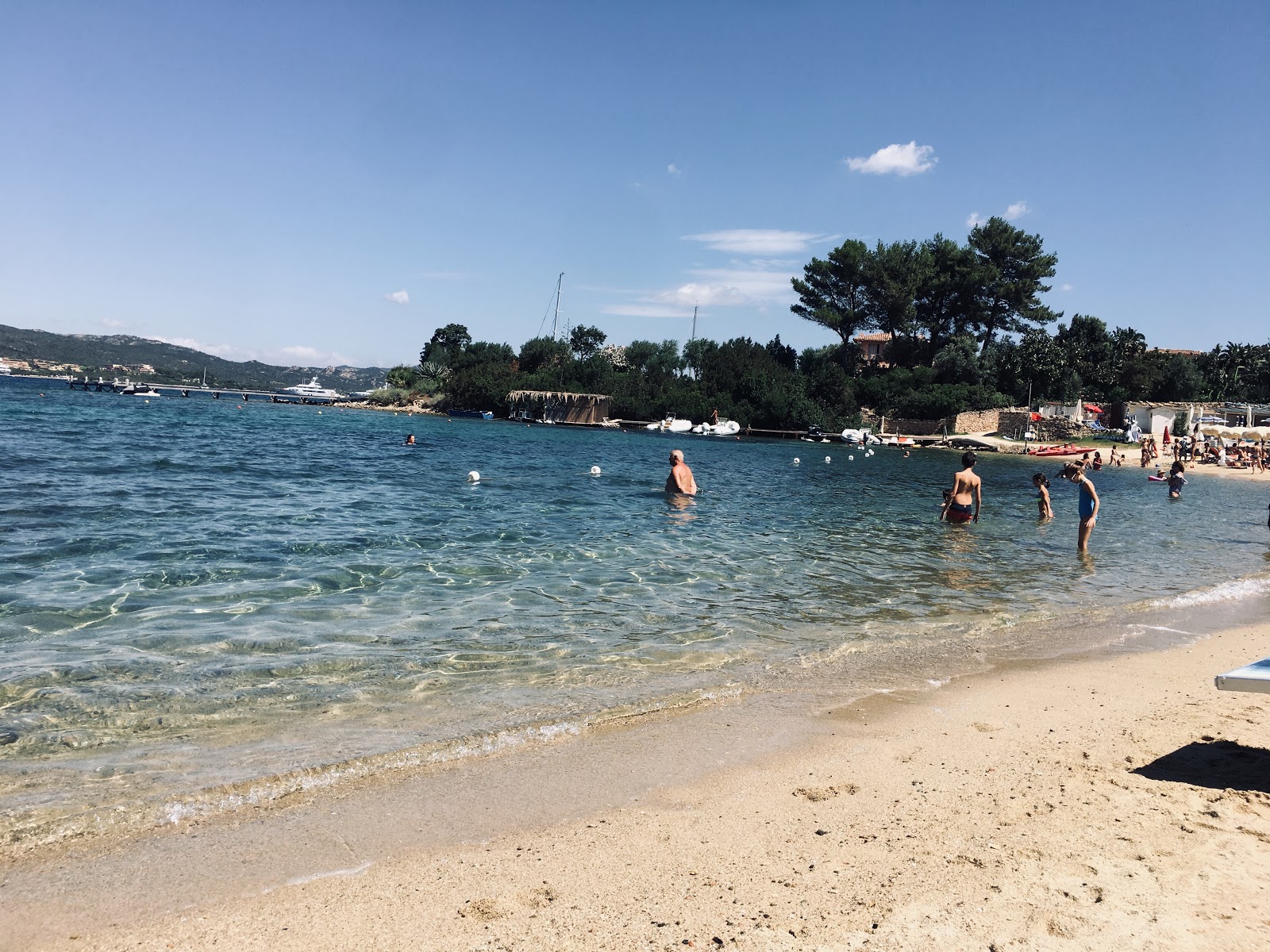Foto van Spiaggia Rudargia met blauw puur water oppervlakte
