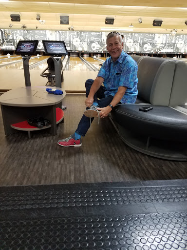 Bowling Alley «Paradise Lanes», reviews and photos, 469 E Blackstock Rd, Spartanburg, SC 29301, USA