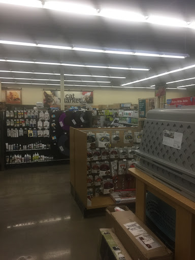 Pet Supply Store «Petco Animal Supplies», reviews and photos, 1210 Marvin Rd NE, Lacey, WA 98516, USA