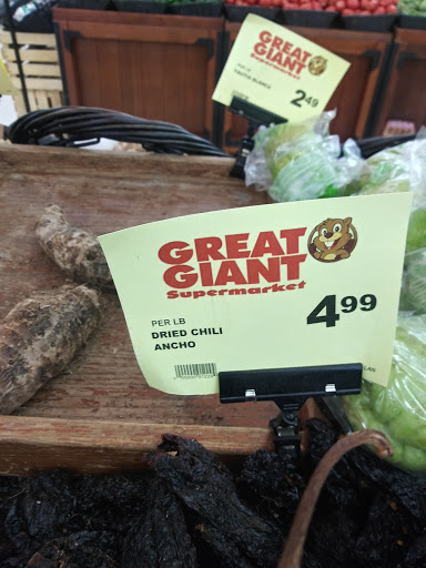 Great Giant Market