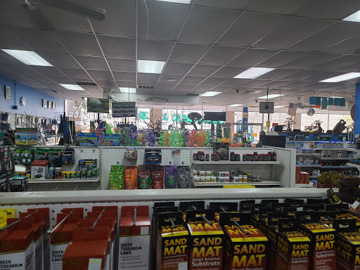 Pet Supply Store «Tropical World Pets», reviews and photos, 8444 Watson Rd, Webster Groves, MO 63119, USA
