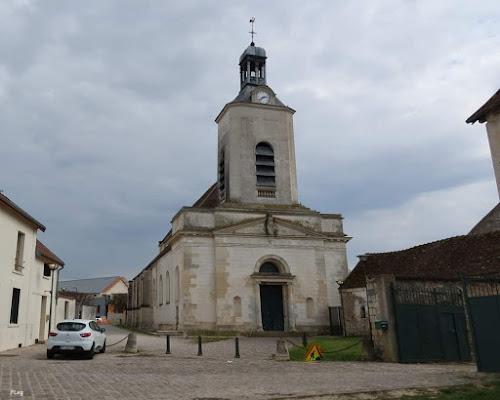 Église catholique Église Saint-Médard Tremblay-en-France